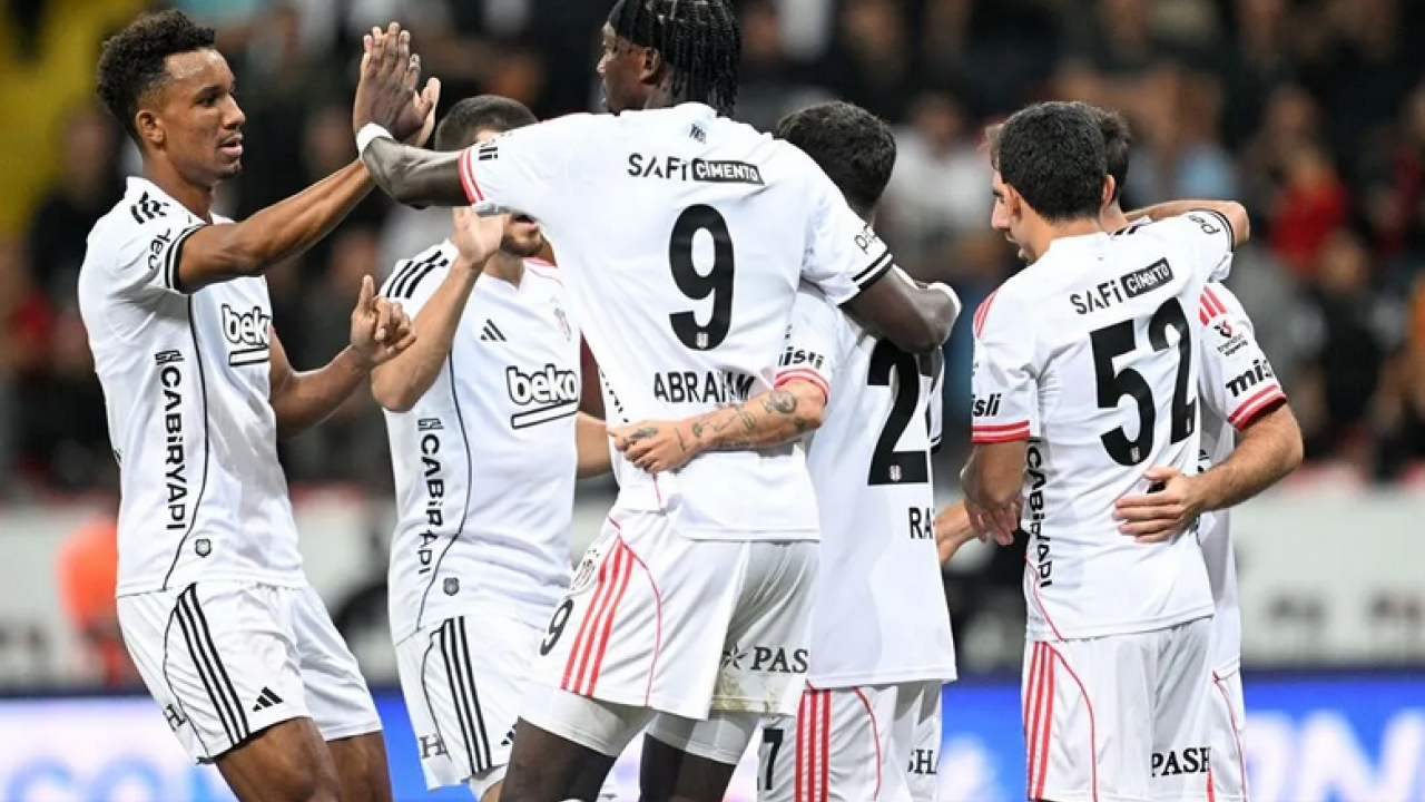 Foto - Beşiktaşlılara büyük şok: Sergen Yalçın'dan Mourinho'ya destek! 3 eski oyuncu