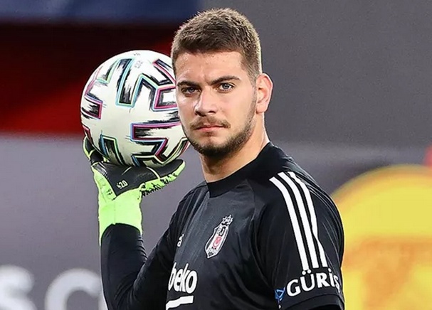 Foto - Beşiktaş'ta 3 isim daha yolcu! Aybaba ve Uçar kararını verdi! Olacak iş değil sonunda…