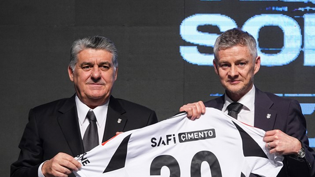 Foto - Beşiktaş'ta 4 anlaşma tamam! İmzalar Solskjaer'i bekliyor artık... Müthiş gelişme!