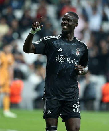 Foto - Beşiktaş'ta bir kriz daha! Çok büyük skandal: Olay olmaya başladı artık…