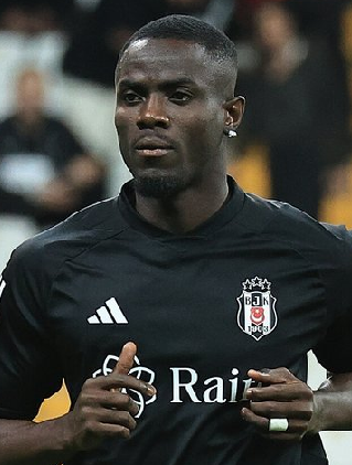 Foto - Beşiktaş'ta bu ilk kez oluyor! İmza atmadığı için topun ağzındaydı ama... Santos kararını duyurdu!