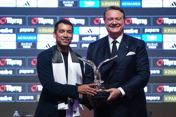 Foto - Beşiktaş'ta Chamberlain çıkmazı! Son karar Van Bronckhorst’ta: Büyük bir krizle karşı karşıya...