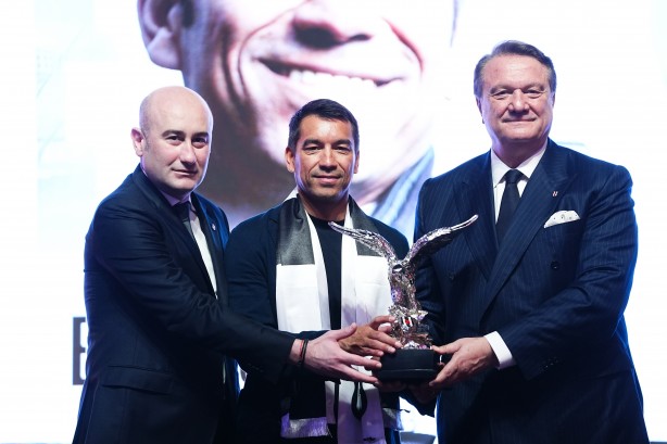 Foto - Beşiktaş'ta Chamberlain çıkmazı! Son karar Van Bronckhorst’ta: Büyük bir krizle karşı karşıya...