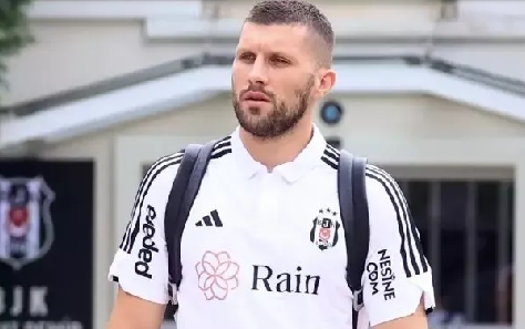 Beşiktaş’ta dengeleri değiştirecek gelişme! Bu bize ilginç geldi doğrusu! Açıkladılar… Beklenmedik sürpriz duyurulacak…