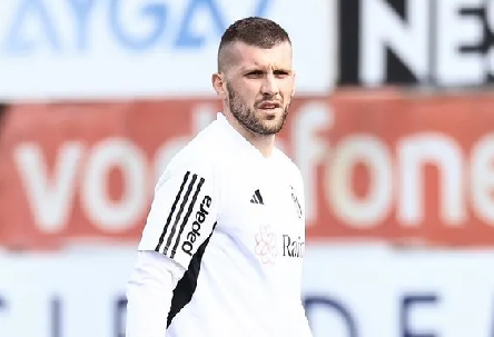 Foto - Beşiktaş’ta dengeleri değiştirecek gelişme! Bu bize ilginç geldi doğrusu! Açıkladılar… Beklenmedik sürpriz duyurulacak…