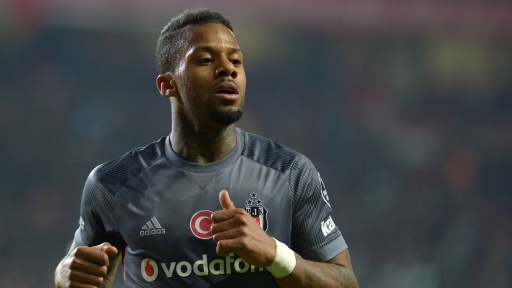 Foto - Beşiktaş’ta flaş gelişme! 4 oyuncu ülkesine dönüyor