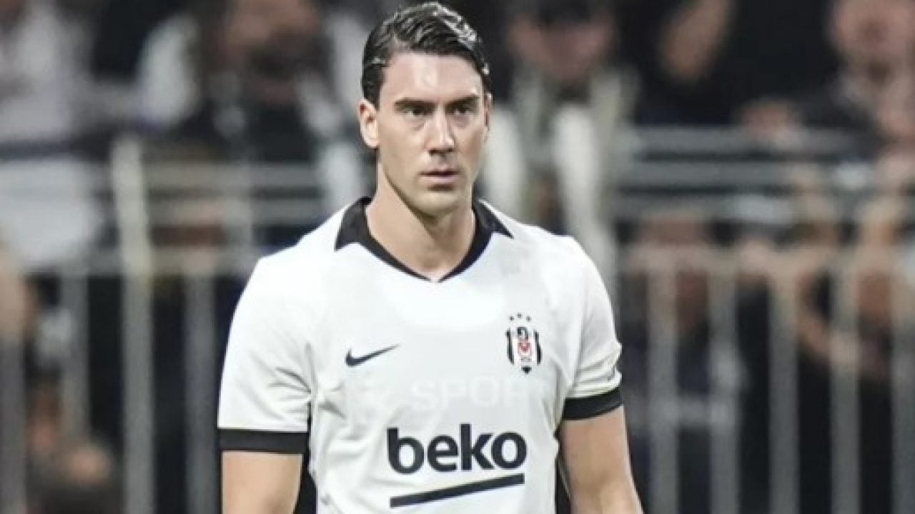 Foto - Beşiktaş'ta Hoffenheim karşılaşması öncesi Vlahovic depremi