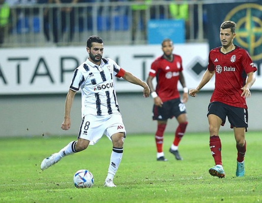 Foto - Beşiktaş'ta iki imza birden! Taraftar bu gelişmeye çok sevinecek...