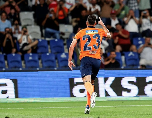 Foto - Beşiktaş'ta iki imza birden! Taraftar bu gelişmeye çok sevinecek...