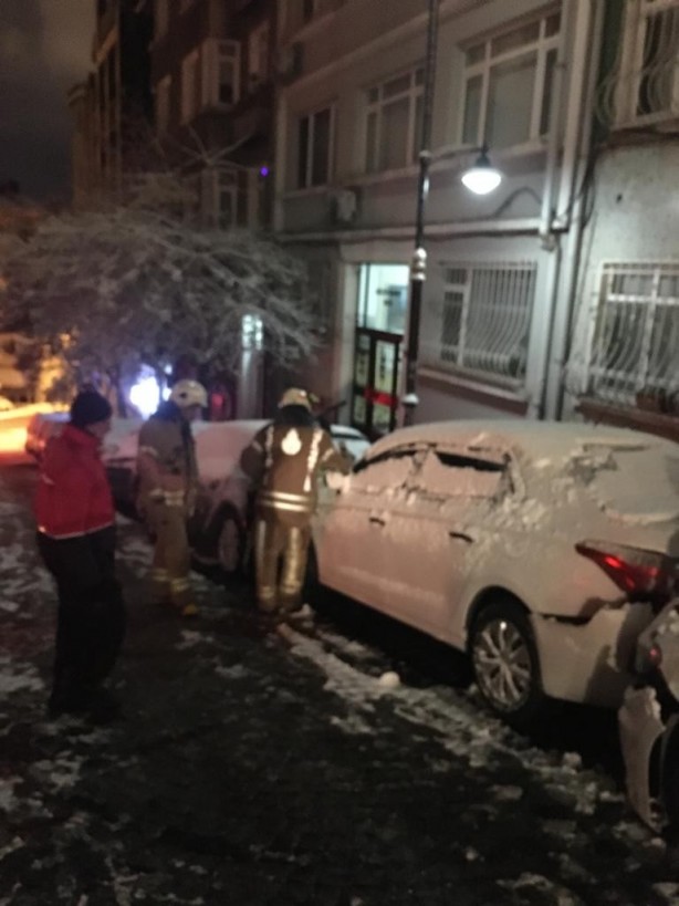 Beşiktaş'ta itfaiye aracı 7 araca çarparak durabildi!