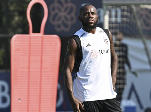 Foto - Beşiktaş'ta kritik derbi öncesi büyük şok! Burak Yılmaz bakalım ne diyecek?