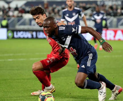 Foto - Beşiktaş'ta kritik derbi öncesi büyük şok! Burak Yılmaz bakalım ne diyecek?