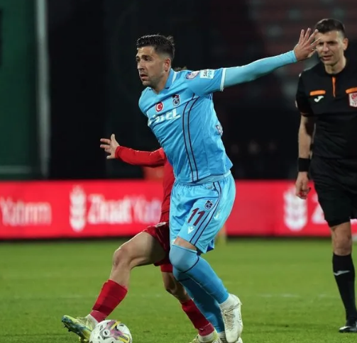 Foto - Beşiktaş’ta moraller çok bozuk! Türkiye’yi ayağa kaldıran gelişme! Fatih Terim’den çok konuşulacak karar! 