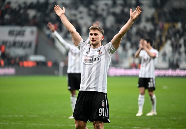 Foto - Beşiktaş'ta Semih Kılıçsoy için beklenmedik karar! Bakalım şimdi nasıl olacak?