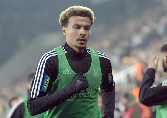 Beşiktaş'ta sürpriz gelişme... Ülkeyi terketti! Bir bu eksikti...