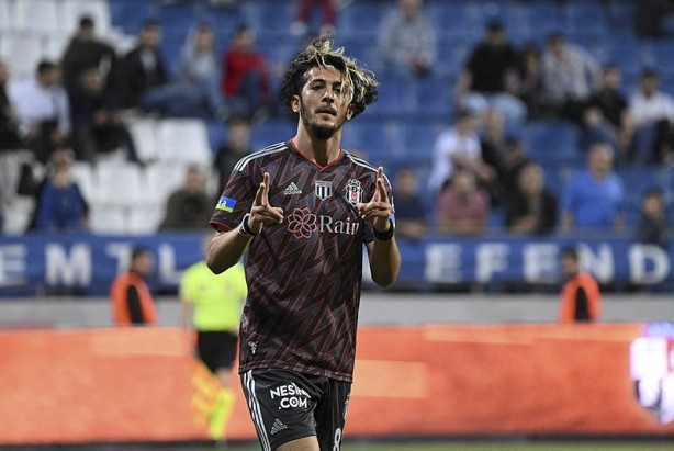 Foto - Beşiktaş'ta yaprak dökümü başladı! Şenol Güneş 5 yıldızın biletini kesti...