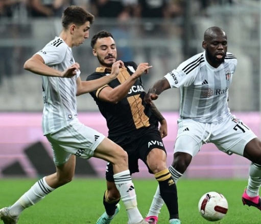 Beşiktaş'ta yine çöp bir transfer hatası daha! 2. Lens vakasına doğru...