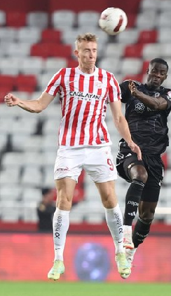 Foto - Beşiktaş'tan flaş hamle! Beşiktaş taraftarı bu işe ne diyecek? Büyük skandal patlak verdi...