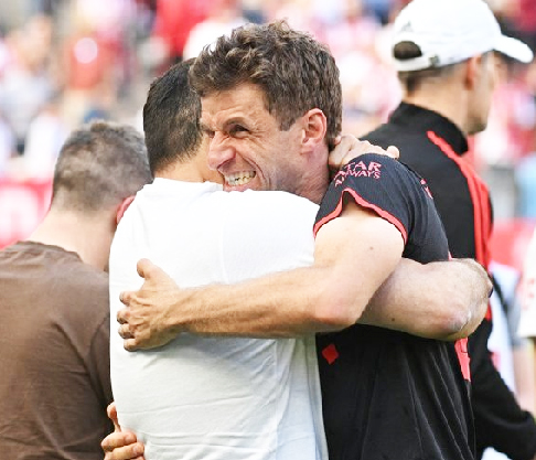 Foto - Beşiktaş'tan flaş hamle! Yıldız isim ile ilgili aldıkları bomba kararı tüm dünyaya böyle duyurdular