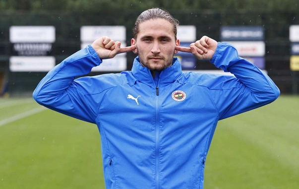 Foto - Beşiktaş’tan flaş karar: Beşiktaş’ı ayağa kaldıracak gelişme! Takım ihya olacak: Hasan Arat Fener’in yıldızını getirtti…