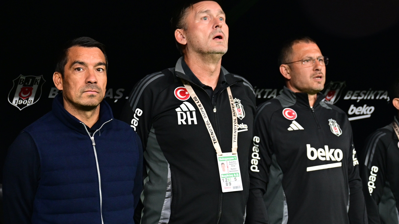 Foto - Beşiktaş'tan gitti bakın yeni görevi ne: Kendini futbol bilgesi yapmış anlaşılan…