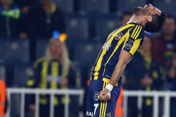 Foto - Beşiktaş'tan Gökhan Gönül'e şok!