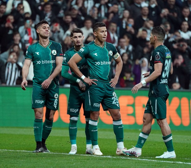 Foto - Beşiktaş'tan seriye devam.. Maç fazlasıyla Fenerbahçe'nin önüne geçti...