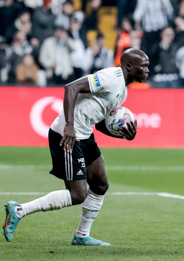 Foto - Beşiktaş'tan seriye devam.. Maç fazlasıyla Fenerbahçe'nin önüne geçti...