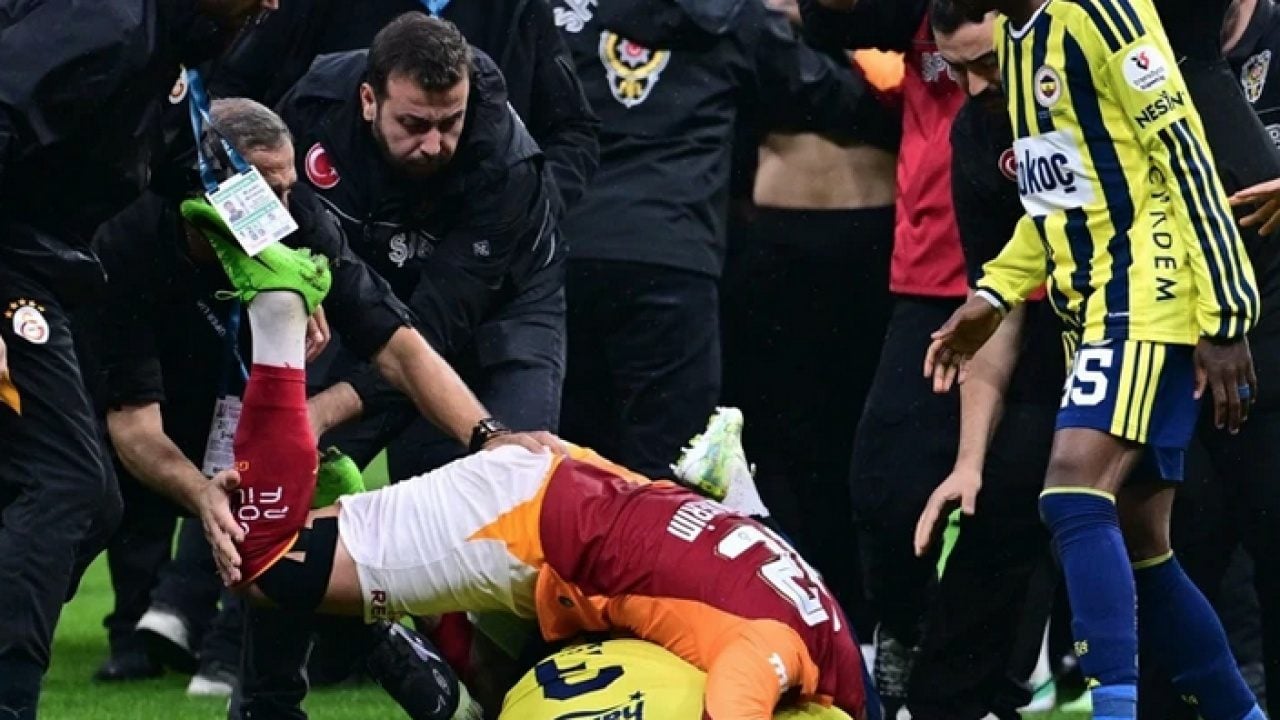 Foto - Beşiktaş'tan son dakika açıklaması: Derbi sonrası Beşiktaş'tan Vlahovic tepkisi