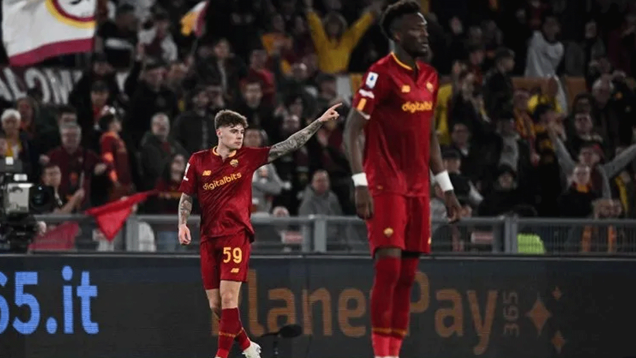 Foto - Beşiktaş'tan tarihi transfer çalımı! Galatasaraylılar bunu unutamayacak