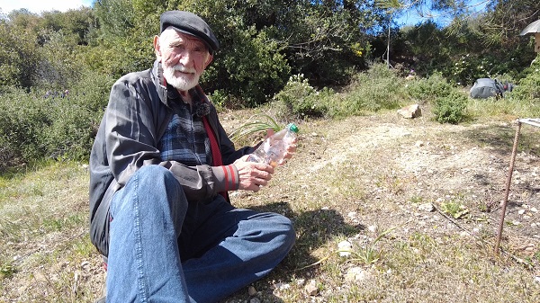 Foto - Besim Amca 25 yıl vatansız yaşadı! 