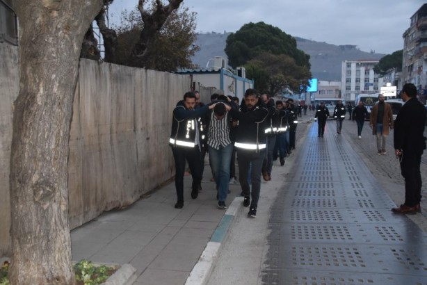 Foto - Beslemeyin asın bunları! Kalleşler tek tek enselendi