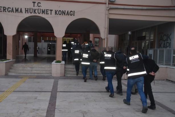 Foto - Beslemeyin asın bunları! Kalleşler tek tek enselendi