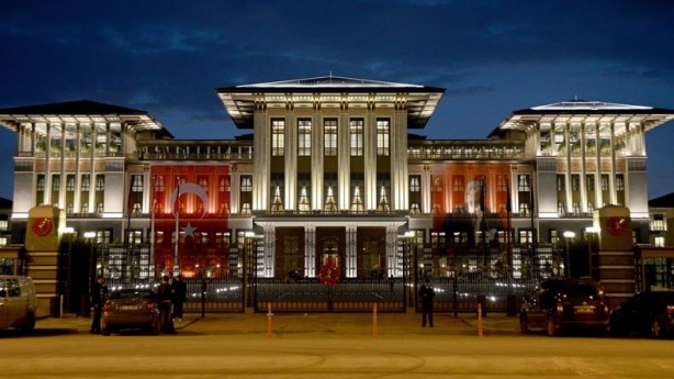 Foto - Beştepe'de gece yarısı yapılan toplantı sonrası Hande Fırat'tan olay açıklama: Erdoğan bunu istedi