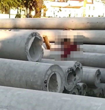 Foto - Beton direklerin arasında oynayan 6 yaşındaki çocuk feci şekilde can verdi