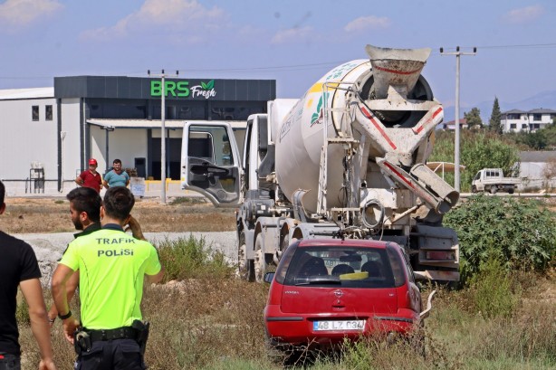 Foto - Beton mikseri şoförünü ölüm direksiyon başında yakaladı