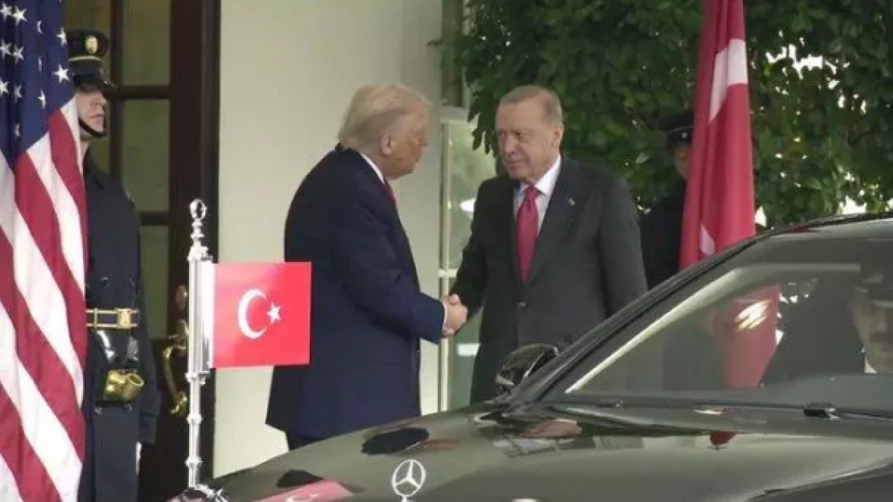 Foto - Beyaz Saray'da Başkan Erdoğan ve Trump görüşmesi! Tarihi kareler geldi