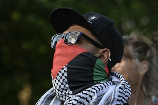 Foto - Beyaz Saray'ın önünde büyük protesto! İsrail ile ABD yönetimine bayrak açtılar