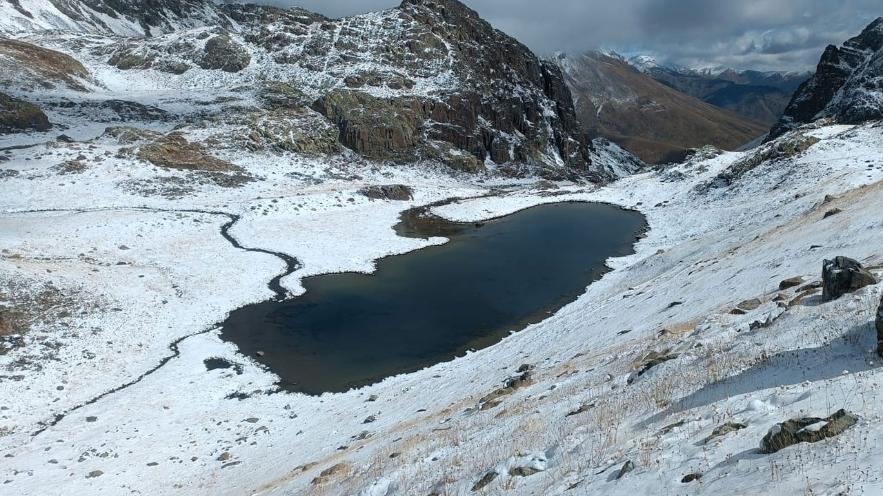 Foto - Beyaz ve yeşilin dansı! Yedigöller’de kartpostallık manzara
