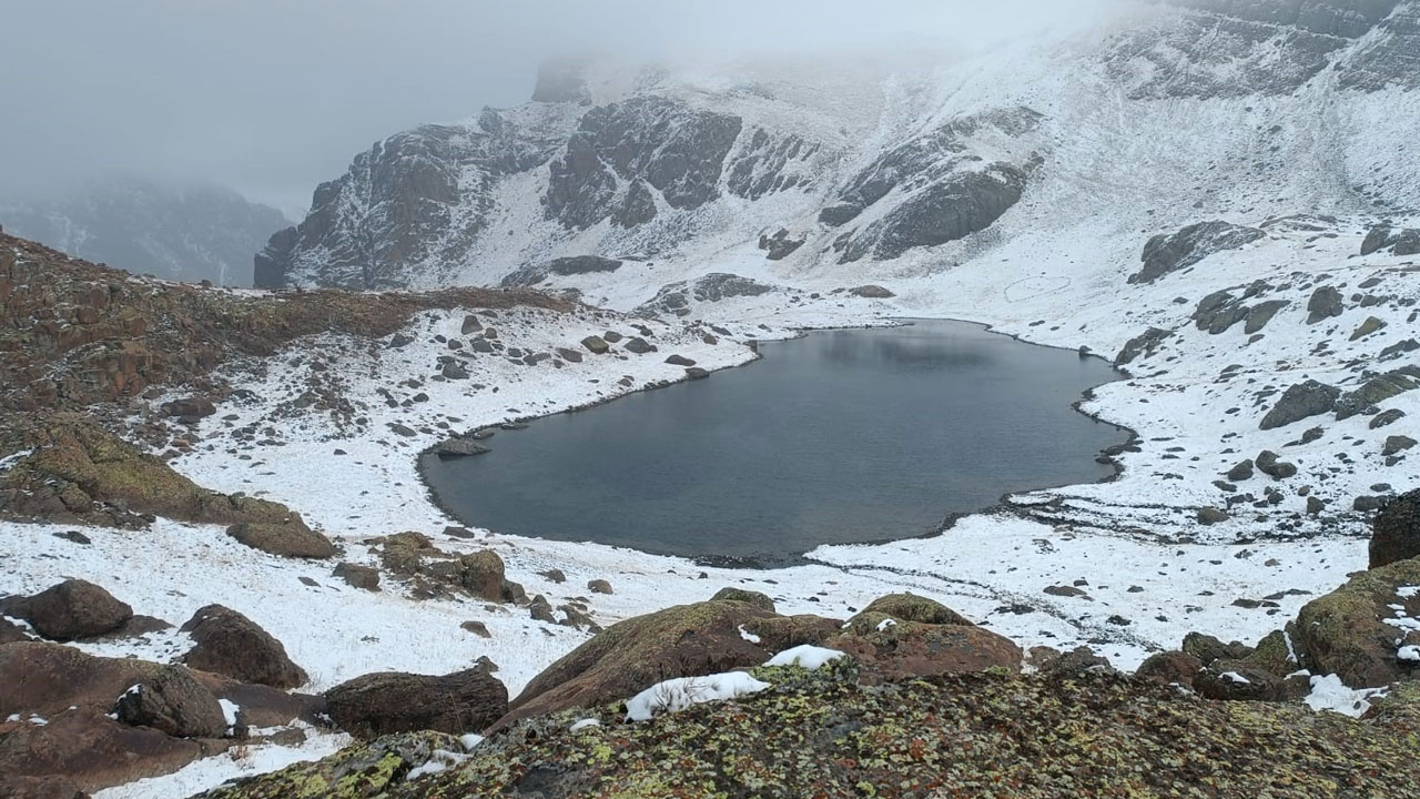 Foto - Beyaz ve yeşilin dansı! Yedigöller’de kartpostallık manzara