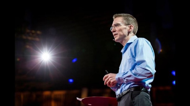 Foto - Beyin hasarı sonrası dahi oldu