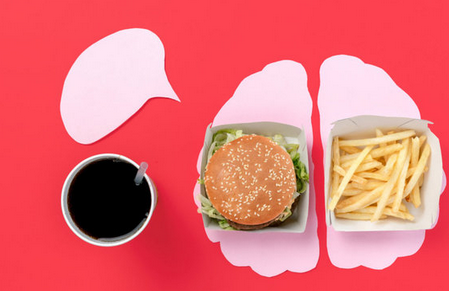 Beyini yerle bir ediyor! Aman dikkat: Bilişsel bozukluğa neden olabilecek 5 gıda açıklandı!