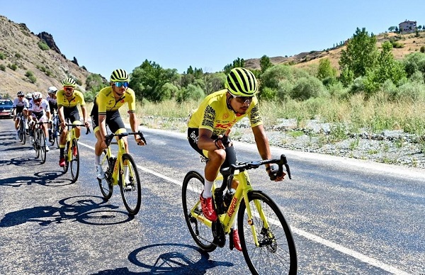 Foto - Beykoz Continental, Cumhuriyet Bisiklet Turu’nda şampiyon