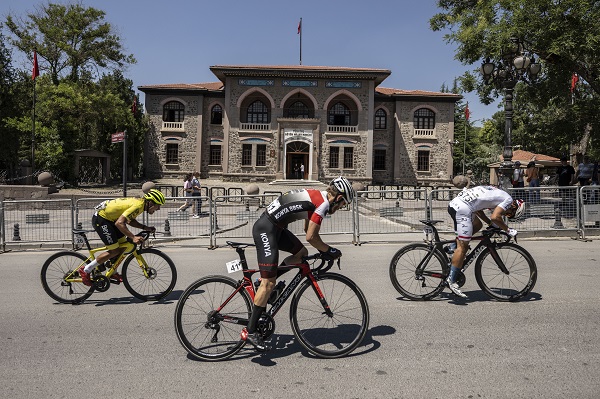 Foto - Beykoz Continental, Cumhuriyet Bisiklet Turu’nda şampiyon