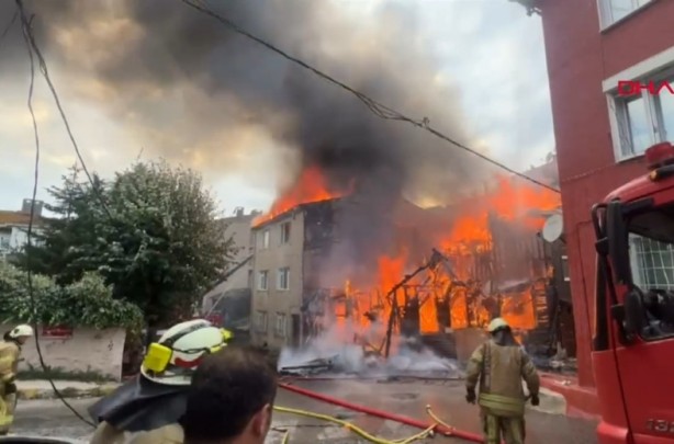 Beykoz'da bir bina cayır cayır yandı! Yangın 3 binaya daha sıçradı