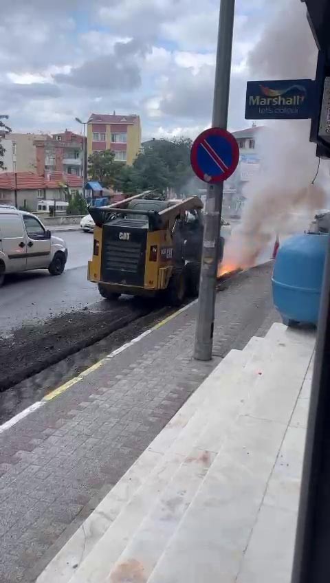 Foto - Beylikdüzü'nde çevredekileri korkutan patlama