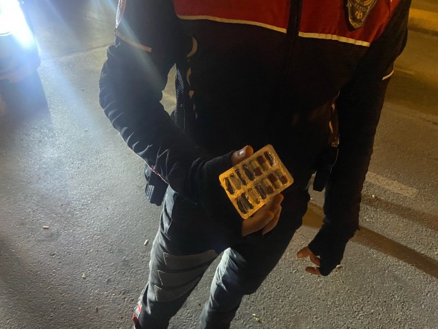 Beyoğlu’nda geniş çaplı denetim: 1 gözaltı