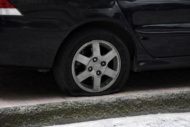 Foto - Beyoğlu’nda yaşandı: İşe gidenler şoka girdi