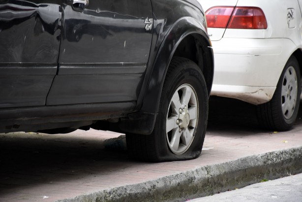 Foto - Beyoğlu’nda yaşandı: İşe gidenler şoka girdi