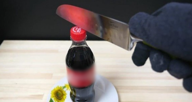 Foto - Bıçağı 1000 derece ısıtan adam ilginç deneylere imza attı